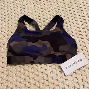 Athleta Ultimate Printed bra supersonic D-DD